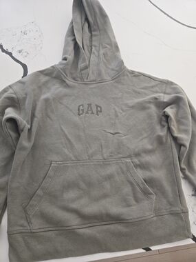 GAP Boy's Pullover Hoodie in Olive Size L